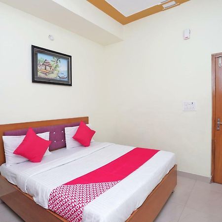 Oyo 38520 Hotel Silverspoon Roorkee Exterior photo