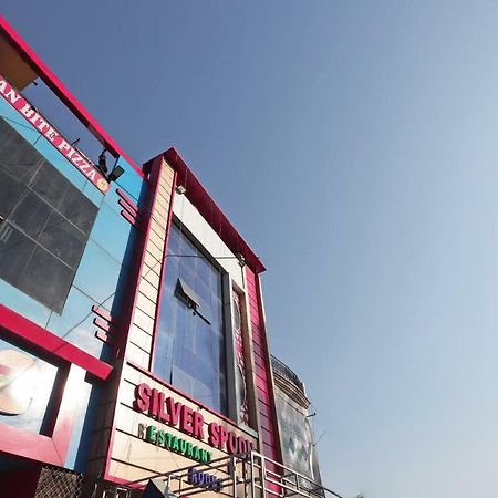 Oyo 38520 Hotel Silverspoon Roorkee Exterior photo
