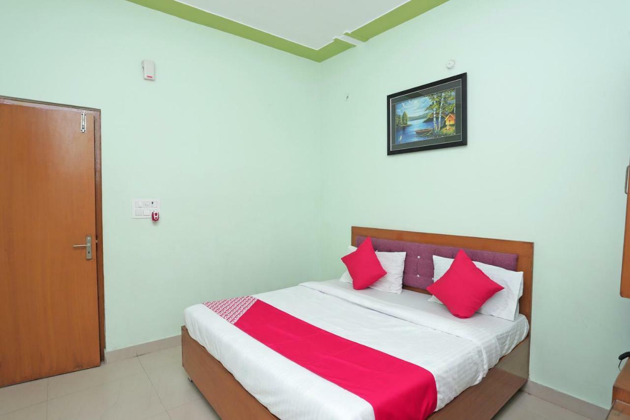 Oyo 38520 Hotel Silverspoon Roorkee Exterior photo